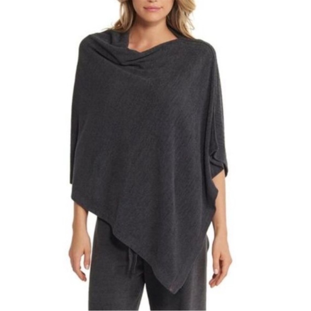 Barefoot Dreams Ultra-lite Poncho